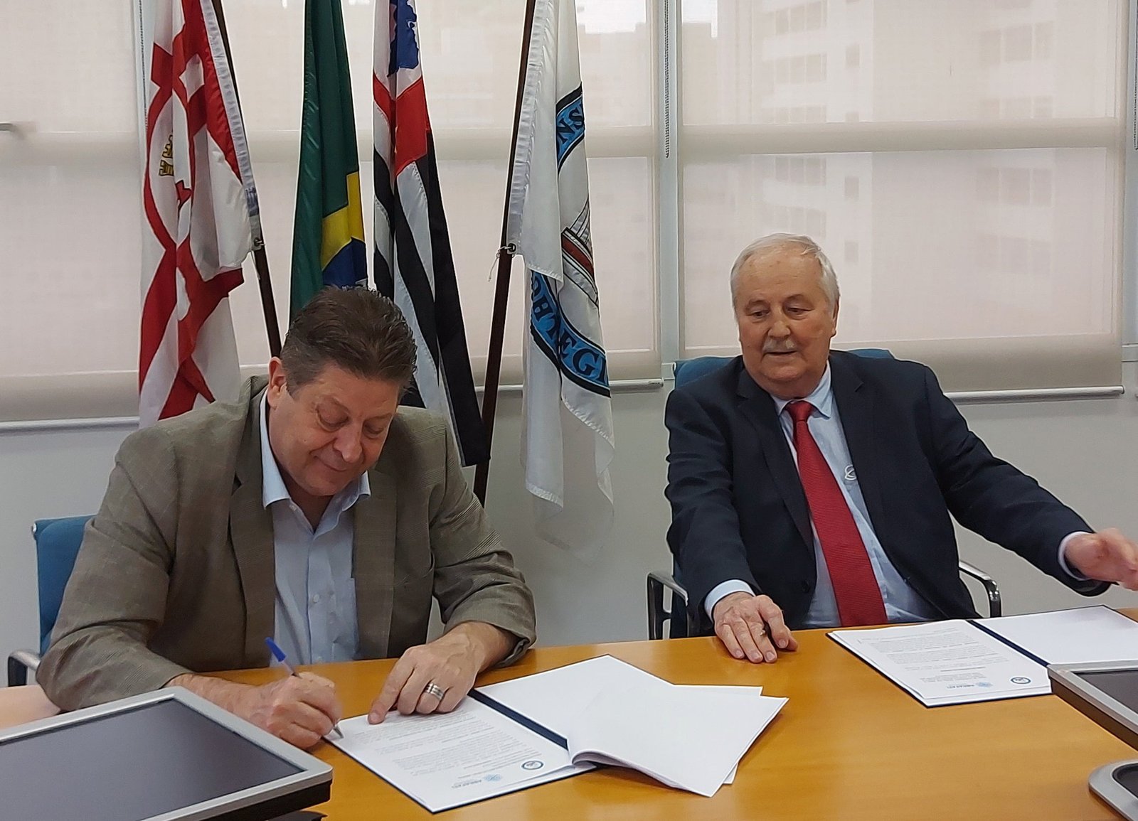 Abrafati e CRQ-IV firmam acordo de cooperação técnica